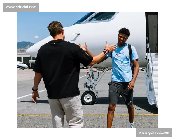 贝利空降盐湖城震撼亮相！主帅亲迎引爆期待