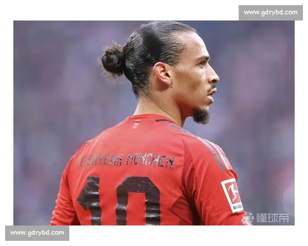 萨内谢幕战深情告别拜仁：世俱杯续写传奇，未来征程各自闪耀